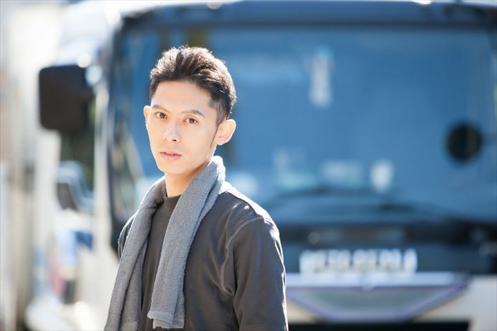 《大阪市住之江区》週払いOK・3ｔ～4ｔ車での企業向け木材の配送ドライバー！（土日祝休み・高時給）