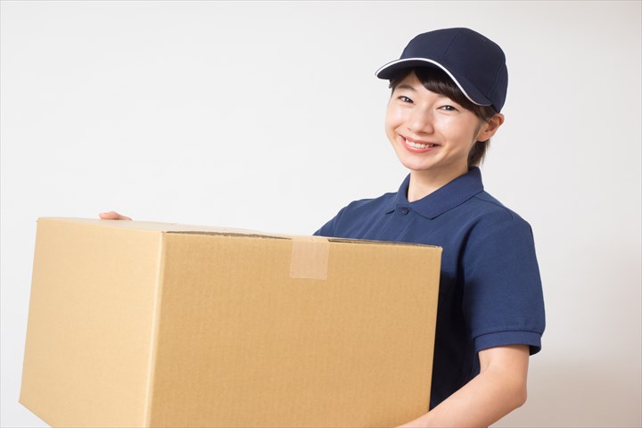 《渋谷区》週払いOK・2ｔ車でのチルド、ドライ品の配送ドライバー！（Web面接OK・高時給）