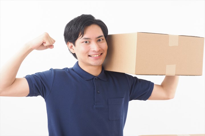 《板橋区》週払いOK・普通～2ｔ車での郵便物や荷物の集配ドライバー！（Web面接OK・土日祝休み）