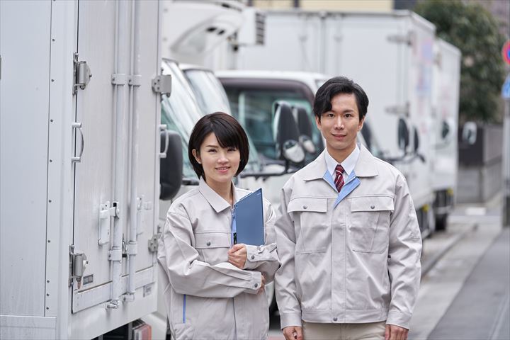 《糟屋郡志免町》週払いOK・2ｔ～3ｔ車での自動販売機のゴミ回収ドライバー！（週休2日・日勤）