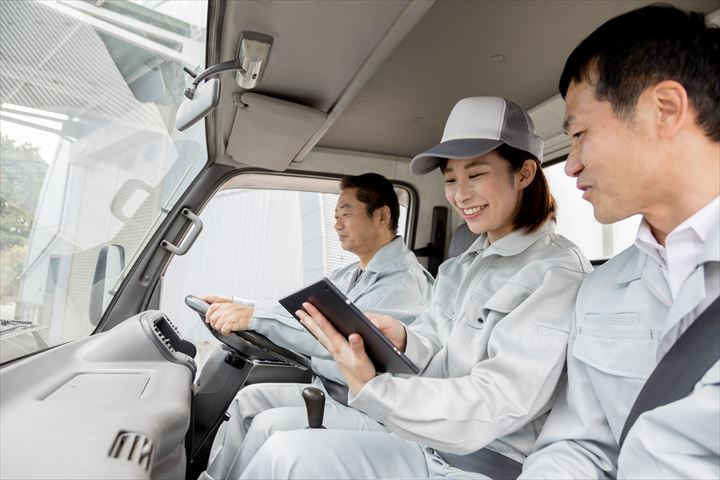 《羽島郡岐南町》週払いOK・自販機へのベンディング作業の助手スタッフ！（Web面接OK・未経験OK）