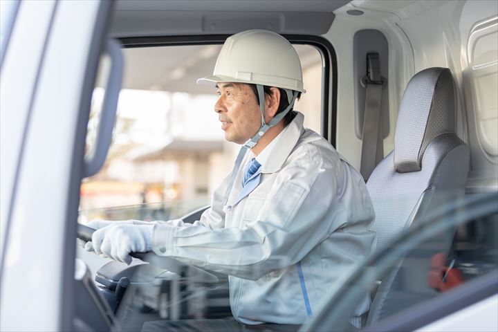 《葛飾区》週払いOK・3ｔ車でのLPガスの点検、配送ドライバー！（週休2日・高時給）