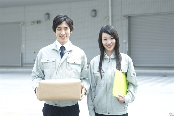 《足立区》週払いOK・1BOXでの酒類の店舗配送ドライバー！（Web面接OK・高時給）