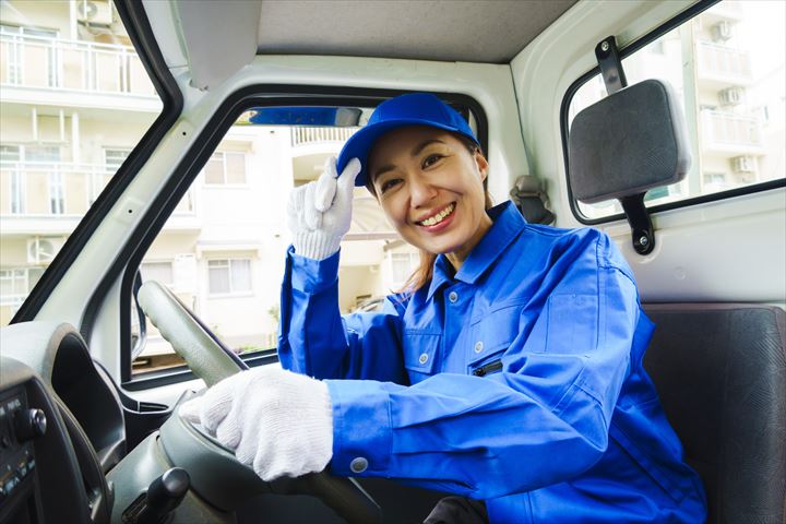 《さいたま市北区》週払いOK・1.5ｔ車での電気機器の配送ドライバー！（Web面接OK・土日祝休み）