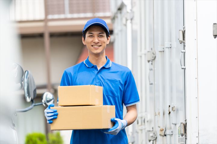 《板橋区》週払いOK・3ｔ車での企業向け一般貨物の集配ドライバー！（高収入・休み固定）