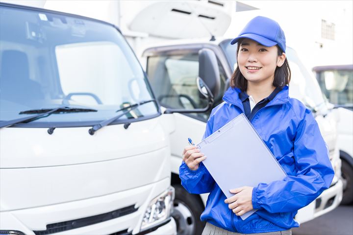 《西東京市》週払いOK・3ｔ車での個人宅や企業からのゴミ回収ドライバー！（高時給・土日休み）