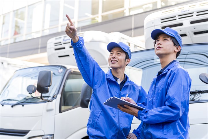 《常総市》週払いOK・大型車での乳製品のセンター間配送ドライバー！（Web面接OK・高時給）