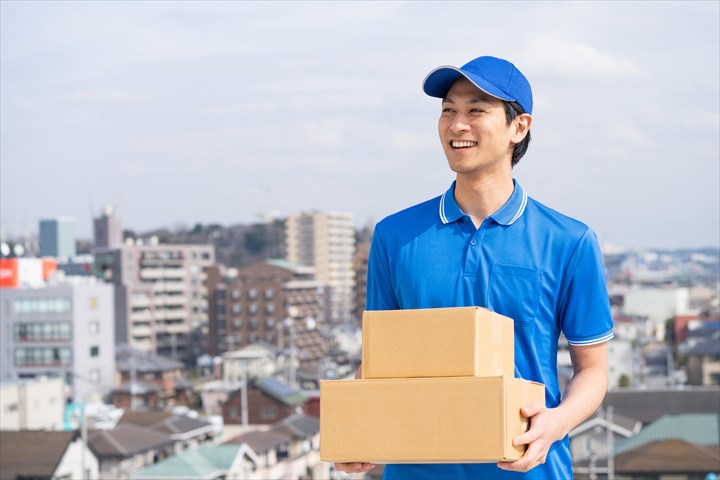 《川崎市川崎区》週払いOK・1.5ｔ車でのホテルへの冷凍品配送ドライバー！（高時給・週休2日）