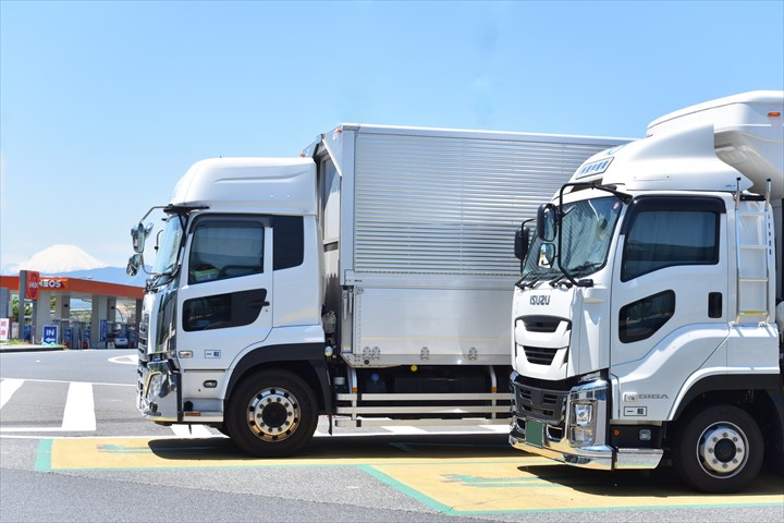 《古河市》週払いOK・大型車でのパン製品の横持ち配送ドライバー！（週休2日・高収入）