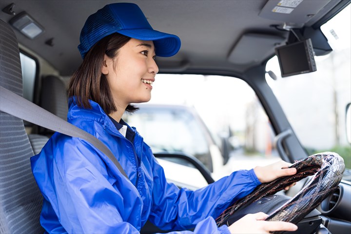 《古河市》週払いOK・大型車でのパン製品の横持ち配送ドライバー！（週休2日・高収入）