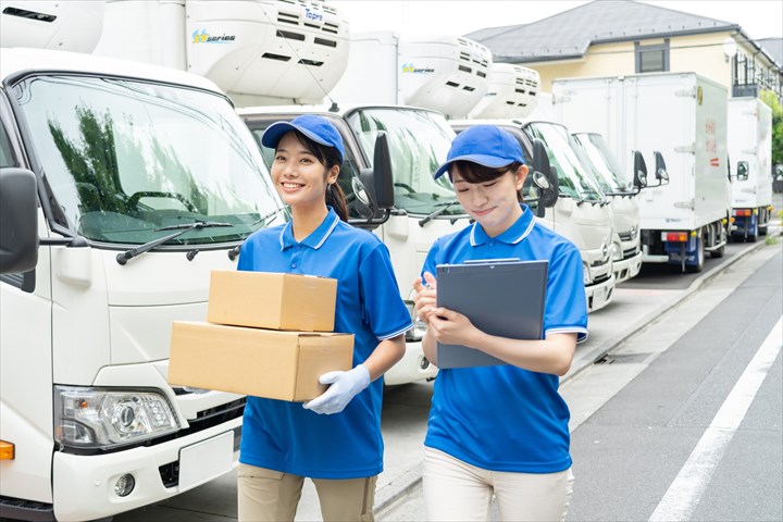 《さいたま市岩槻区》週払いOK・スーパー等への冷凍食品の配送助手スタッフ！（高時給・週休2日）