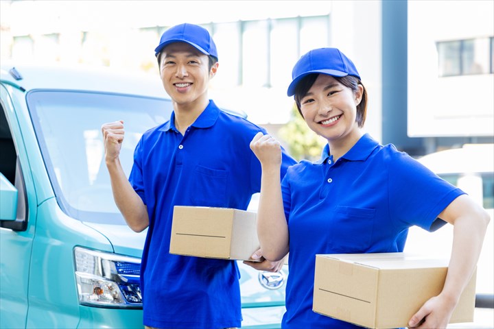 《江東区》週払いOK・ハイエースでの郵便物の配送ドライバー！（Web面接OK・AT限定OK）