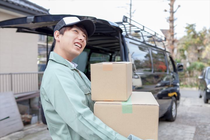 《横浜市南区》週払いOK・普通車での病院やクリニックへの検体の集配ドライバー！（Web面接OK・高時給）