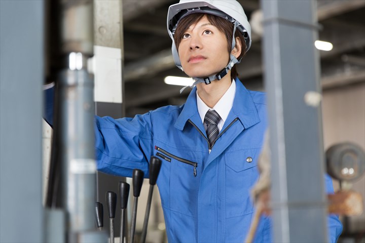 《板橋区》週払いOK・フォークリフトを使用した商品の格納作業スタッフ！（高時給・駅チカ）