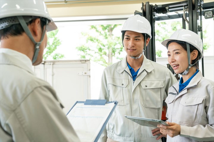 《丹羽郡扶桑町》週払いOK・リーチフォークを使用した冷凍冷蔵倉庫内での入出庫作業スタッフ！（Web面接OK・高時給）