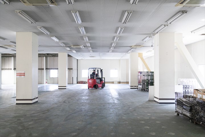 《丹羽郡大口町》週払いOK・3.5ｔ車での工場などへの自動車部品の配送ドライバー！（土日祝休み・高時給）