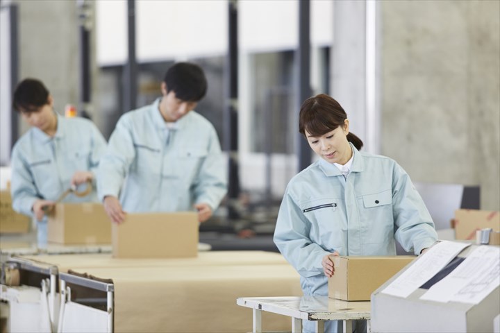 《あま市》週払いOK・物流倉庫内での仕分けや積込み作業スタッフ！（未経験OK・土日祝休み）