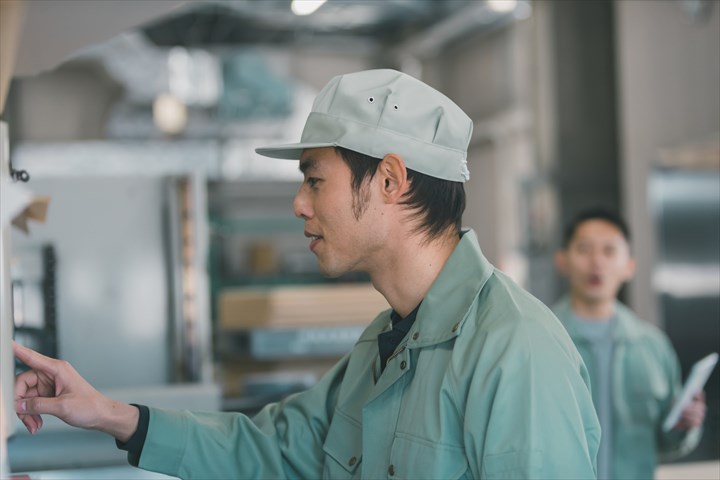 《大阪市港区》週払いOK・建設機械の整備などのメンテナンススタッフ！（高時給・週休2日）