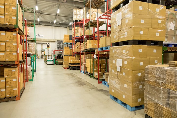 《大阪市西淀川区》週払いOK・工場内での食品の製造加工作業スタッフ！（未経験歓迎・週3日～相談可）