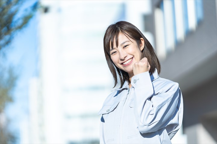 《八潮市》週払いOK・大型車での産廃回収及び構内作業スタッフ！（Web面接OK・土日休み）