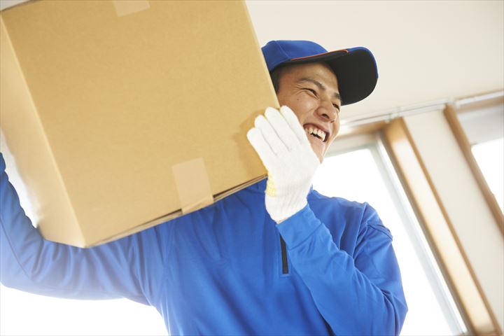 《八王子市》週払いOK・個人宅向け家具配送の助手スタッフ！（未経験歓迎・Wワーク歓迎）