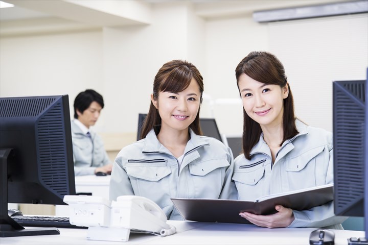 《江東区》週払いOK・物流会社での事務スタッフ！（電話対応無し・土日祝休み）