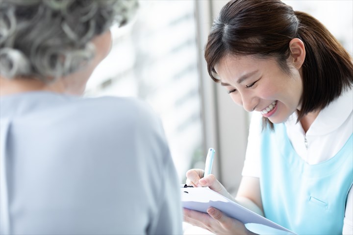 《習志野市》週払いOK・内科クリニックでの看護スタッフ！（短時間14:00～17:00・週1～2日勤務）